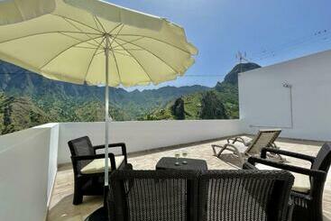 Ca Yaya   Big House With Terraces   Rooftop & Views - Hermigua