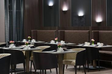 Ac Hotel By Marriott Boston Cambridge