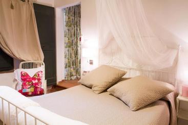 فندق Agriturismo Borgo Dei Ricci