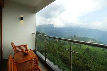 Amber Dale Luxury Hotel & Spa, Munnar