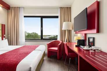 هتل Amedia Amsterdam Airport Schiphol, Trademark Collection By Wyndham
