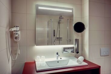 هتل Amedia Amsterdam Airport Schiphol, Trademark Collection By Wyndham