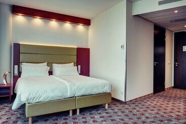 هتل Amedia Amsterdam Airport Schiphol, Trademark Collection By Wyndham