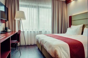هتل Amedia Amsterdam Airport Schiphol, Trademark Collection By Wyndham