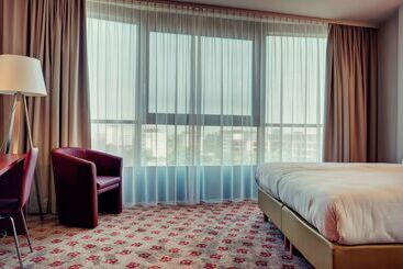 هتل Amedia Amsterdam Airport Schiphol, Trademark Collection By Wyndham