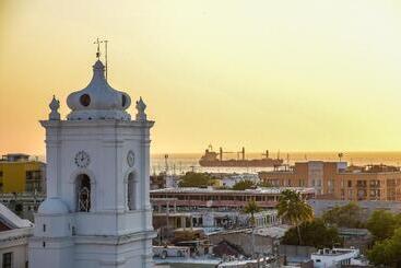 هتل Catedral Plaza