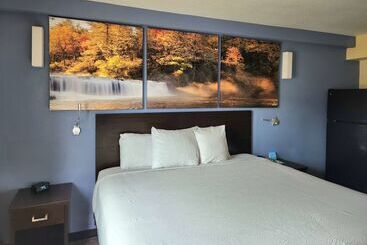 هتل Days Inn By Wyndham New Orleans Pontchartrain