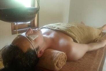 هتل Giman Free Beach Resort