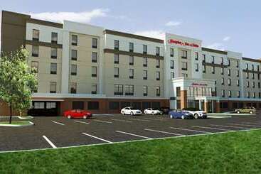 هتل Hampton Inn & Suites Pittsburgh Airport South–settlers Ridge