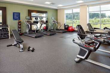 هتل Hampton Inn & Suites Pittsburgh Airport South–settlers Ridge