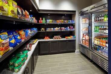 هتل Hampton Inn & Suites Pittsburgh Airport South–settlers Ridge