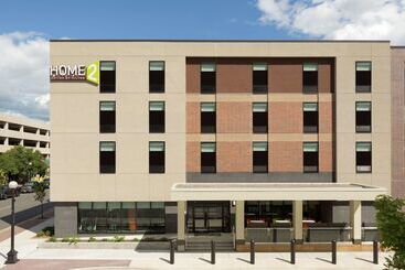 هتل Home2 Suites By Hilton La Crosse