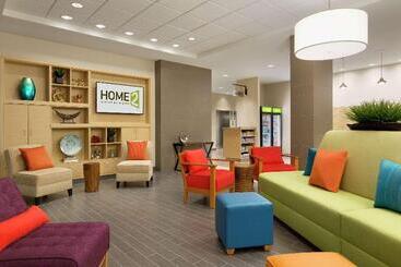 هتل Home2 Suites By Hilton La Crosse
