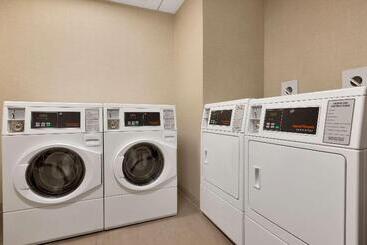 هتل Homewood Suites By Hilton Augusta