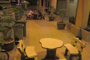 هتل Seri Nilai