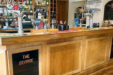 هتل The George