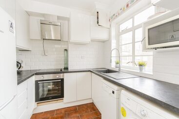 Luxury Baker Street Apartment