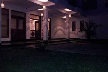 پانسیون Milano Grand New Rest House