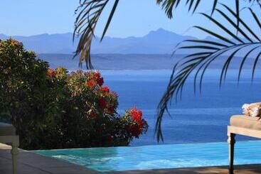 پانسیون Ocean Watch Guesthouse