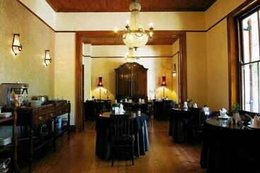 پانسیون Roosenwijn Guest House