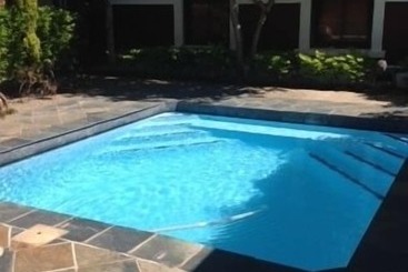 پانسیون Roosenwijn Guest House