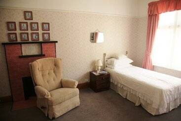 پانسیون The Gables B&b