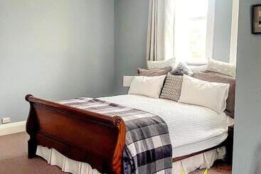 پانسیون The Gables B&b