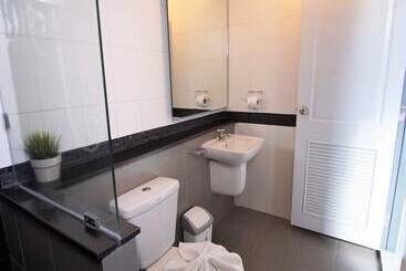 Subkamon Apartment