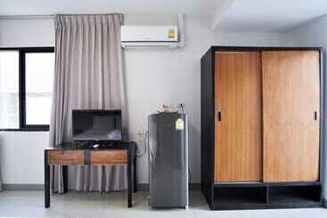 Subkamon Apartment