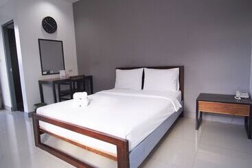 Subkamon Apartment