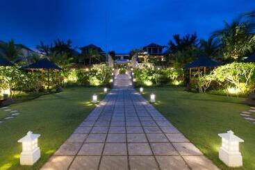 Airis Luxury Villas & Spa