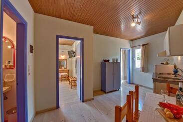 Anemos Studios & Apartments