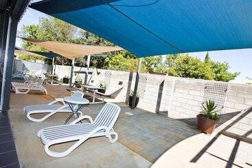 Aquarius Apartments And Cabins