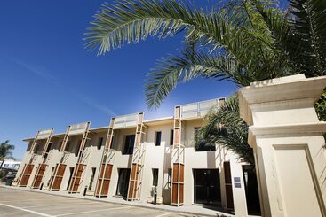 Aquarius Apartments And Cabins