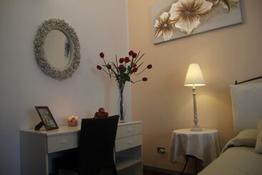 تختخواب و صبحانه Casamore Rooms