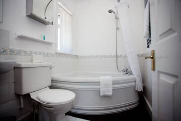 تختخواب و صبحانه Penwinnick House