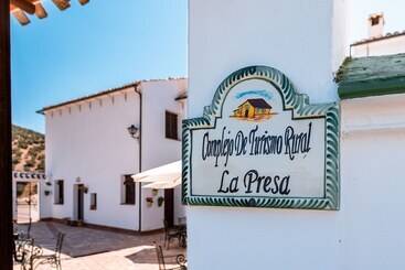Cortijo La Presa