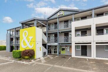 B&b Hotel Chartres Le Forum