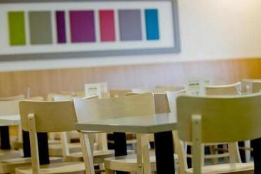 B&b Hotel Clermont Ferrand Nord Riom