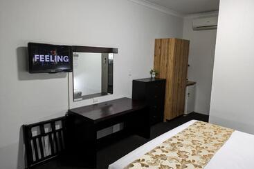 בית מלון כפרי Country Lodge Motor Inn