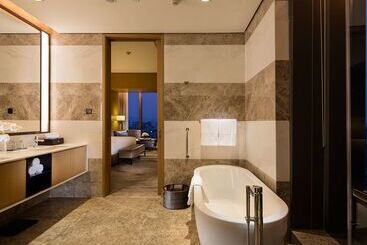 Doubletree By Hilton Hotel Chongqing Nan An