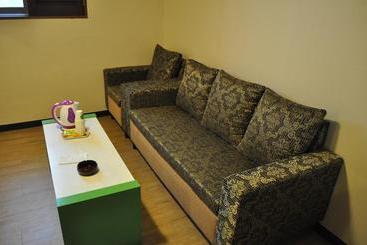 هتل Goodstay Woosin