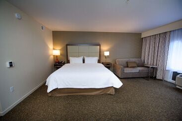 هتل Hampton Inn & Suites By Hilton Truro