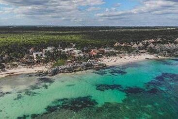 هتل Maria Del Mar Tulum   Adults Only