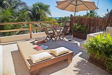 هتل Maria Del Mar Tulum   Adults Only
