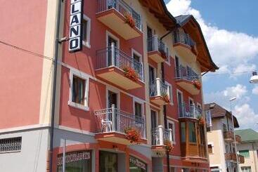 هتل Milano