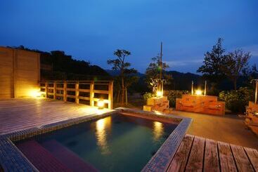هتل Ukawaonsen Vacation House