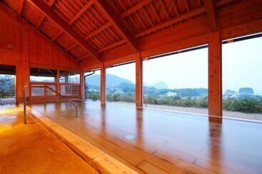 هتل Ukawaonsen Vacation House