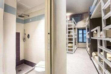 Little Italy Hostel Ex Chiesa S Donato