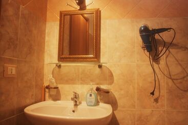 Montevergini B&b
